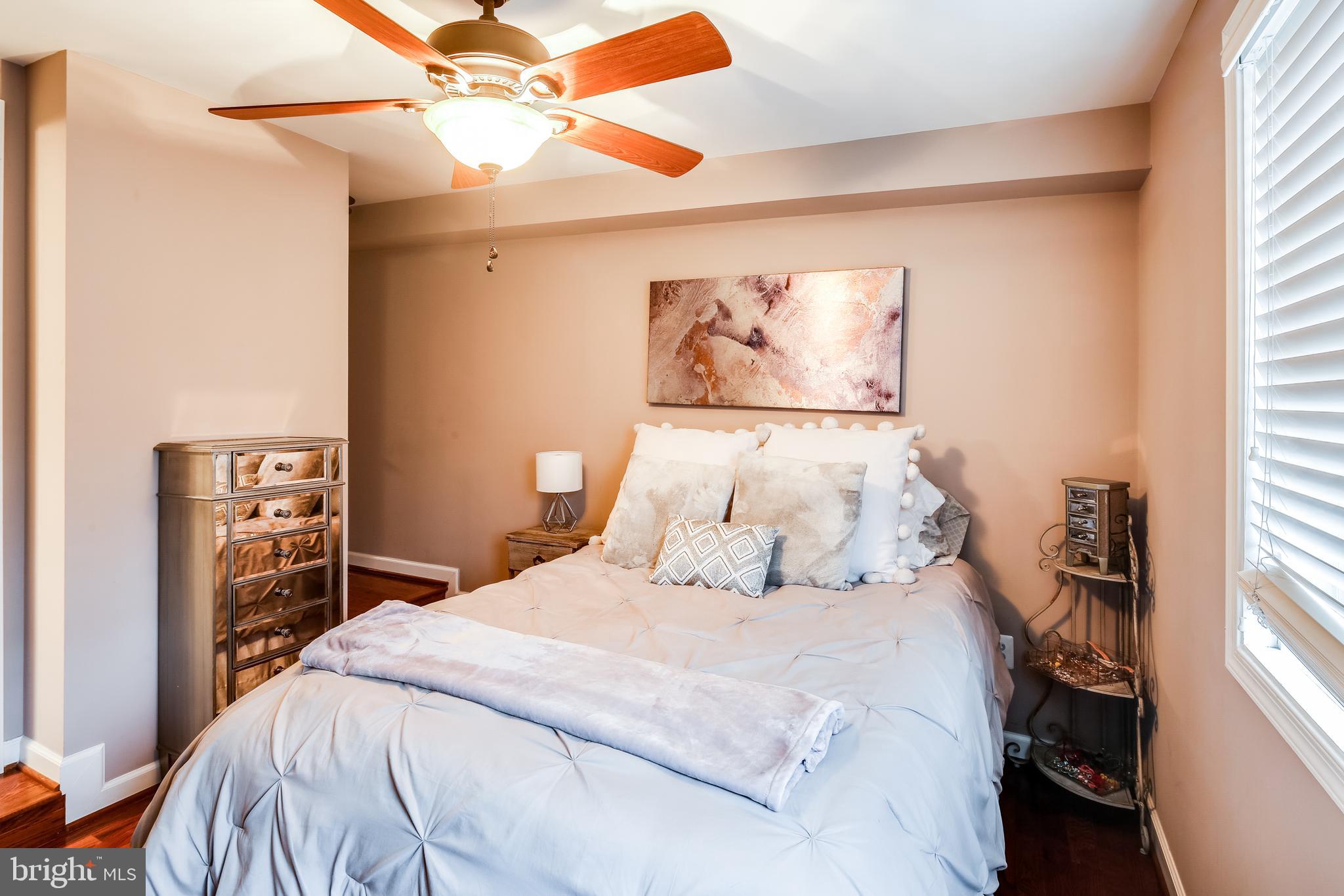1433 Decatur Street Baltimore, MD 21230 - Photo 17 of 30 Master Bedroom En Suite