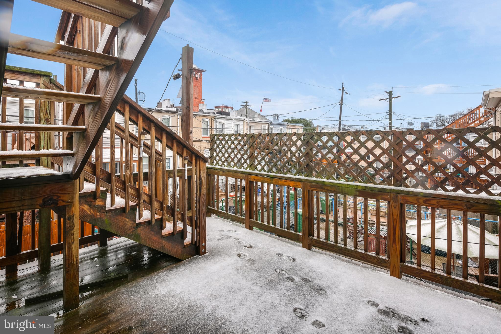 1433 Decatur Street Baltimore, MD 21230 - Photo 27 of 30 Rear Deck