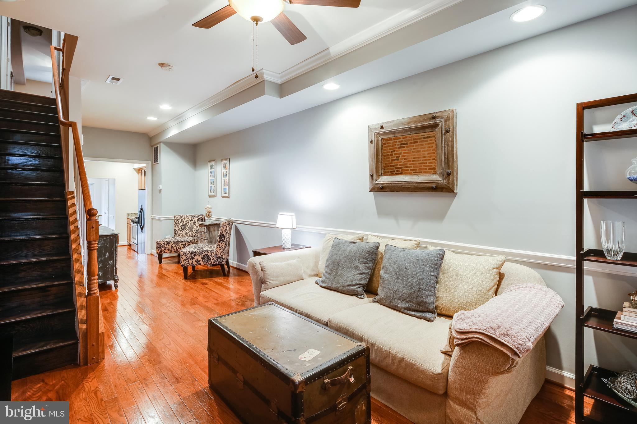 1433 Decatur Street Baltimore, MD 21230 - Photo 5 of 30 Living Room