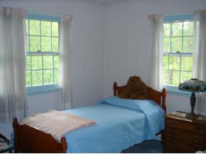 6 Forest Road Essex, VT 05452 - Photo 7 of 12 Gallery Image 7