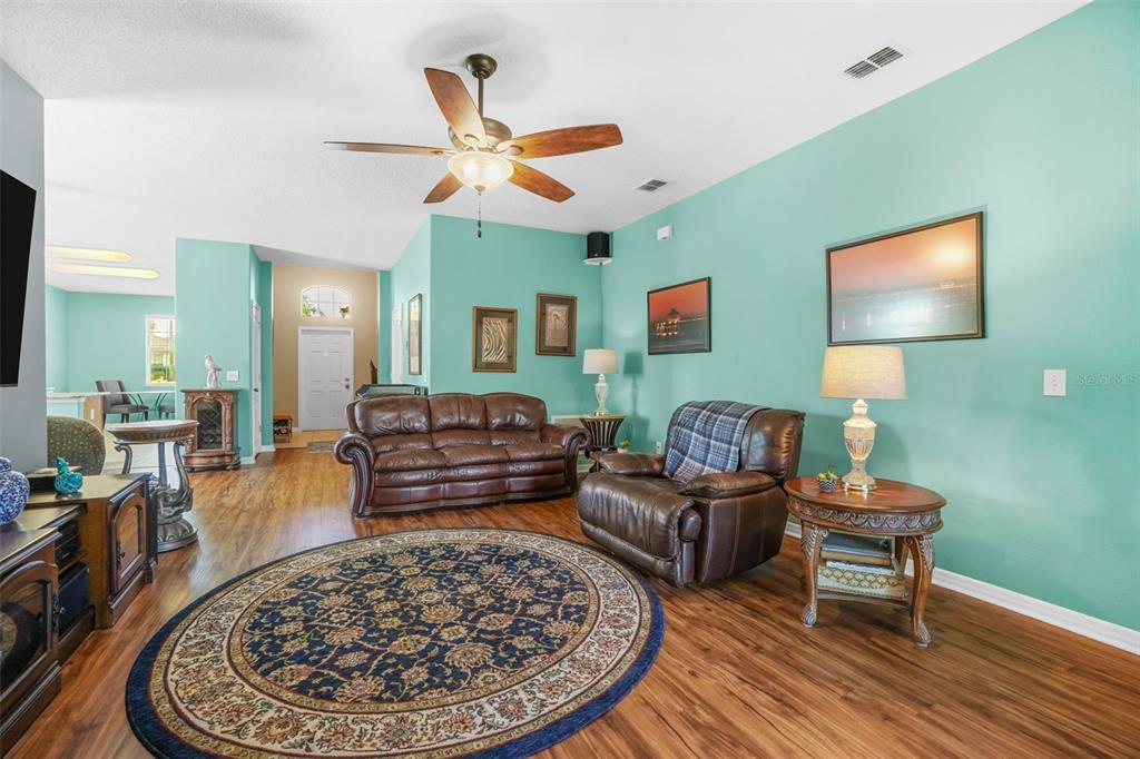 337 Bella Rosa Circle Sanford, FL 32771 - Photo 4 of 36