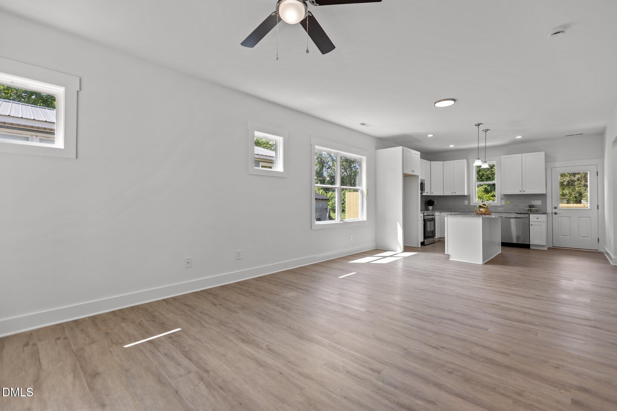 98 Shortline Road Roxboro, NC 27574 - Photo 9 of 38 Copy of Copy of 5-web-or-mls-2N6A1461