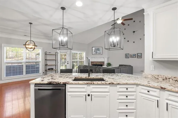 $369,000 | 25 Cherokee Hills Drive, Rydal, GA 30171