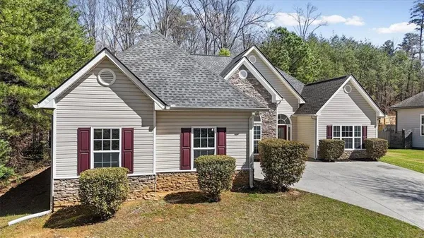 $369,000 | 25 Cherokee Hills Drive, Rydal, GA 30171