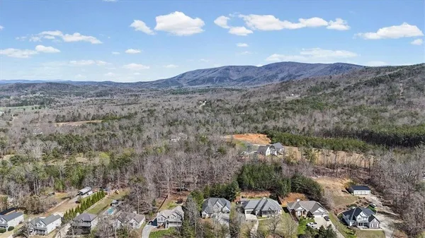 $369,000 | 25 Cherokee Hills Drive, Rydal, GA 30171