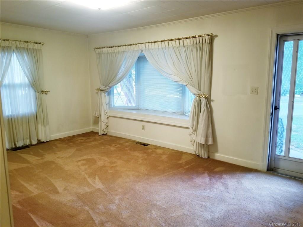 391 Park Road Albemarle, NC 28001 - Photo 3 of 9 Gallery Image 3