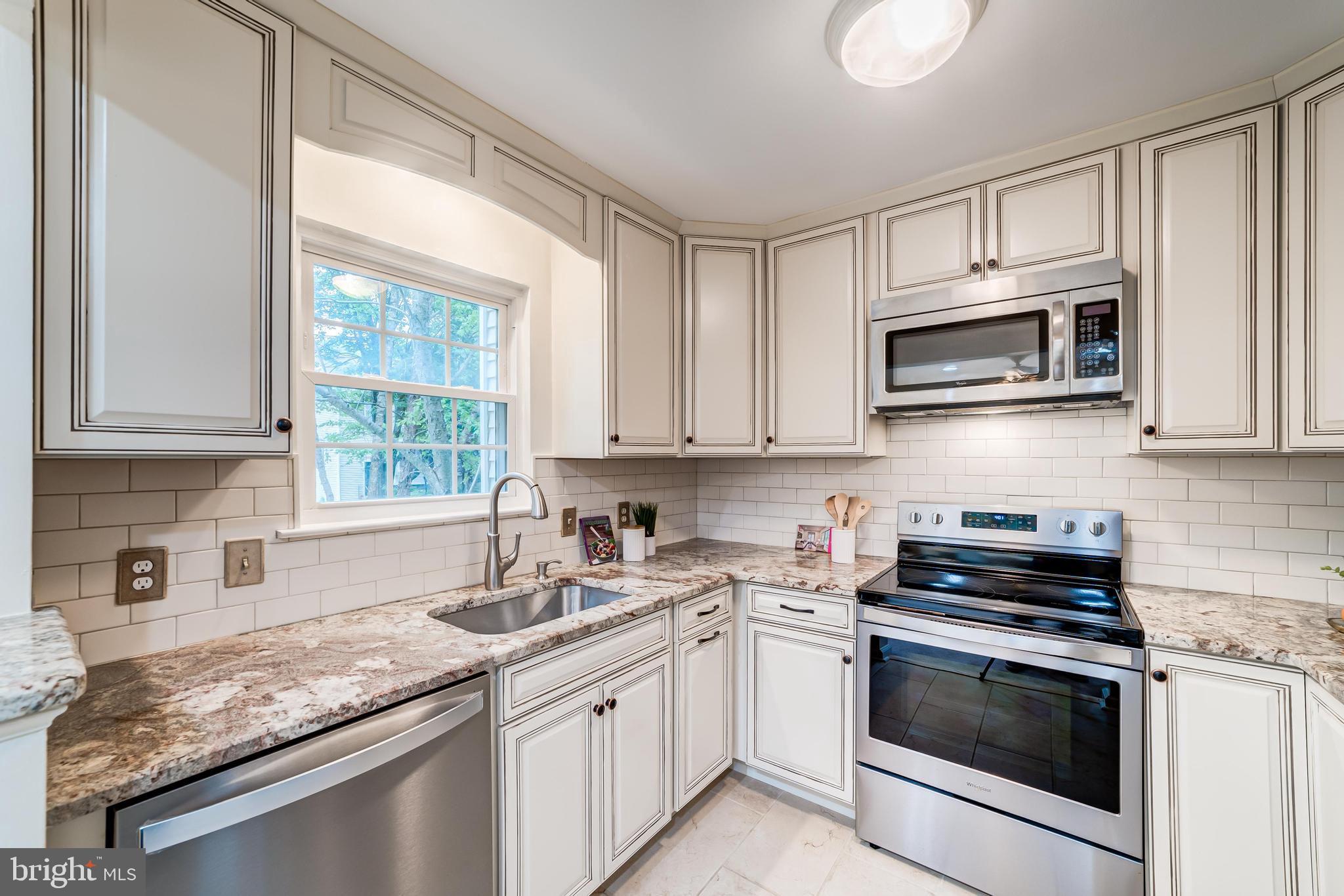 2326 Hunters Square Court Reston, VA 20191 - Photo 46 of 78