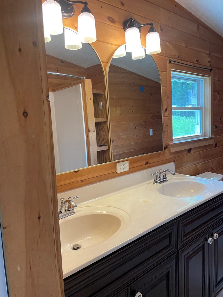 5200 Delhart Road Galax, VA 24333 - Photo 36 of 40 Gallery Image 36