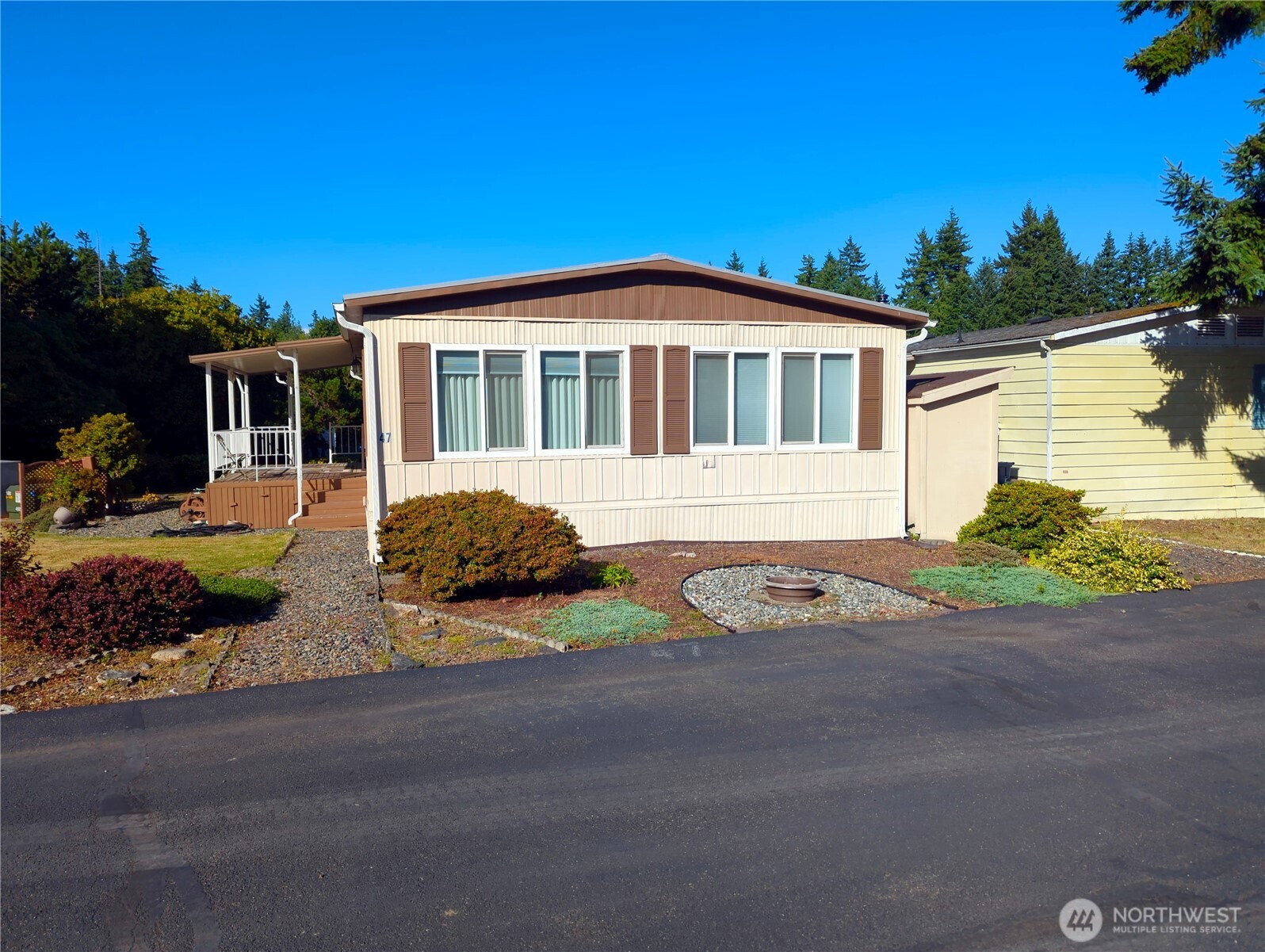 11622 Silver Lake Road, Unit 47 Everett, WA 98208 - Photo 3 of 28