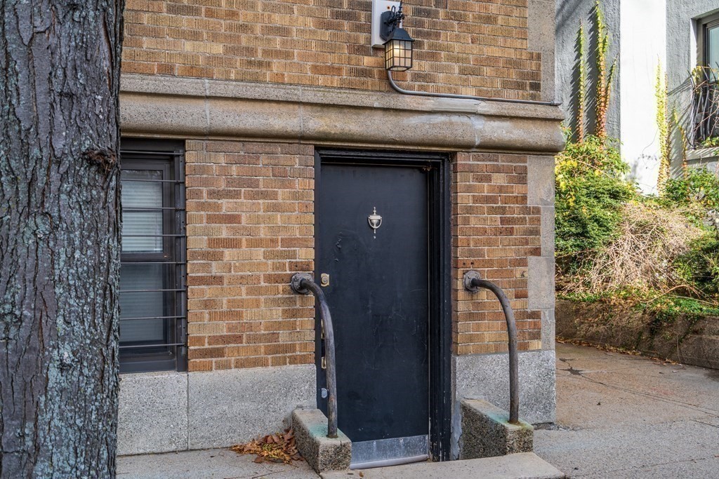 116 Riverway, Unit 99 Boston, MA 02215 - Photo 15 of 17