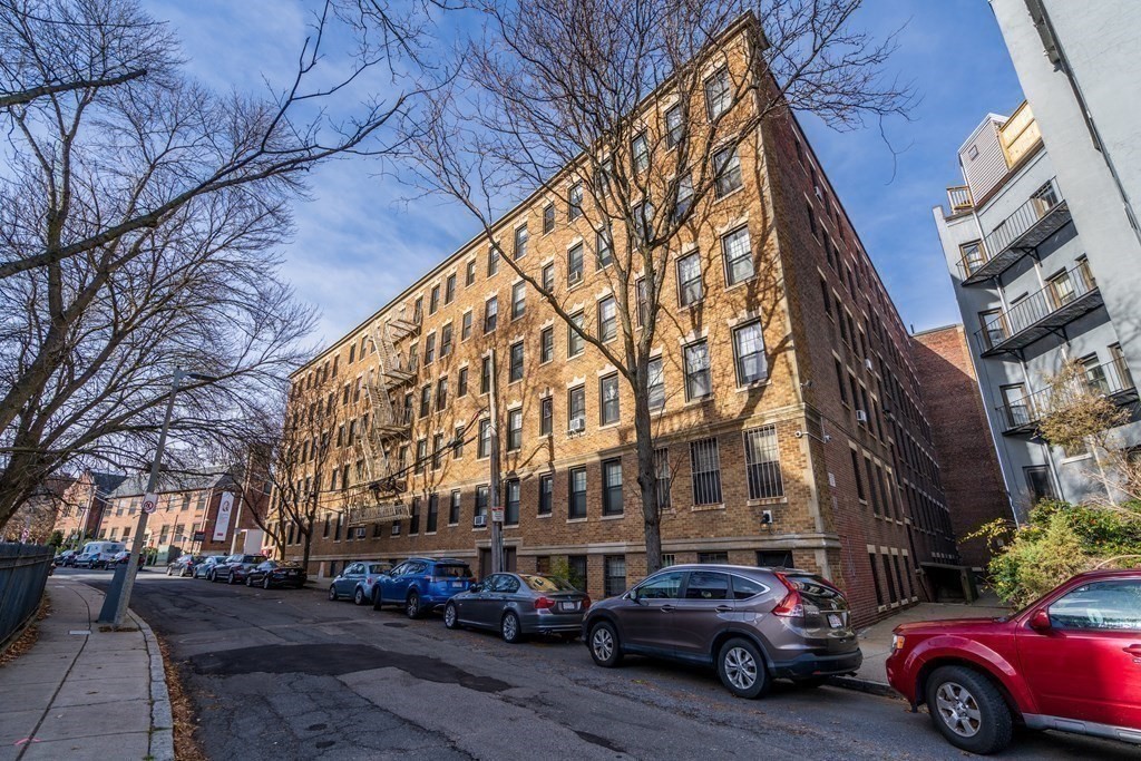 116 Riverway, Unit 99 Boston, MA 02215 - Photo 16 of 17