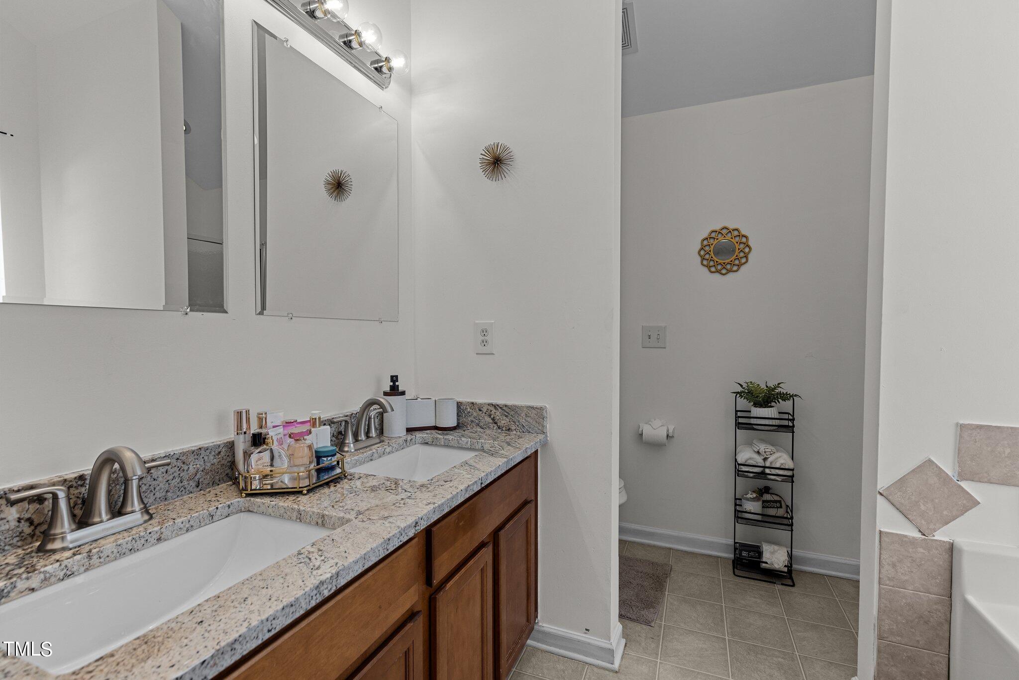 1021 Early Rise Street Raleigh, NC 27610 - Photo 22 of 34 23-web-or-mls-8Y3A6136