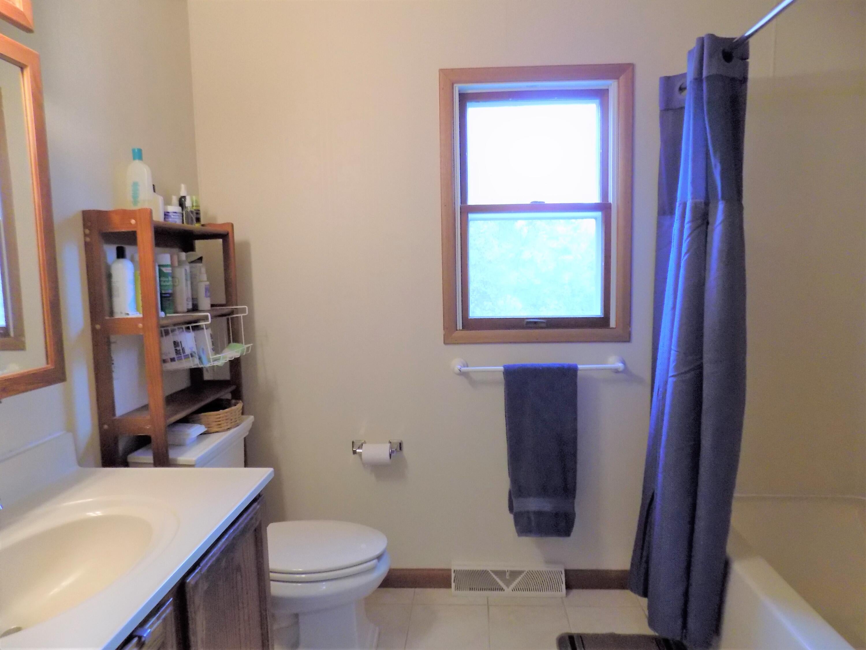 2527 Pinewood Circle Cheboygan, MI 49721 - Photo 18 of 25 Gallery Image 18