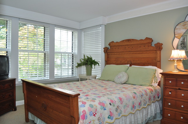 36W841 Crane Road St. Charles, IL 60174 - Photo 13 of 25 a bedroom with a bed and window
