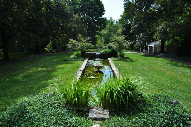 36W841 Crane Road St. Charles, IL 60174 - Photo 18 of 25 a view of a yard with plants