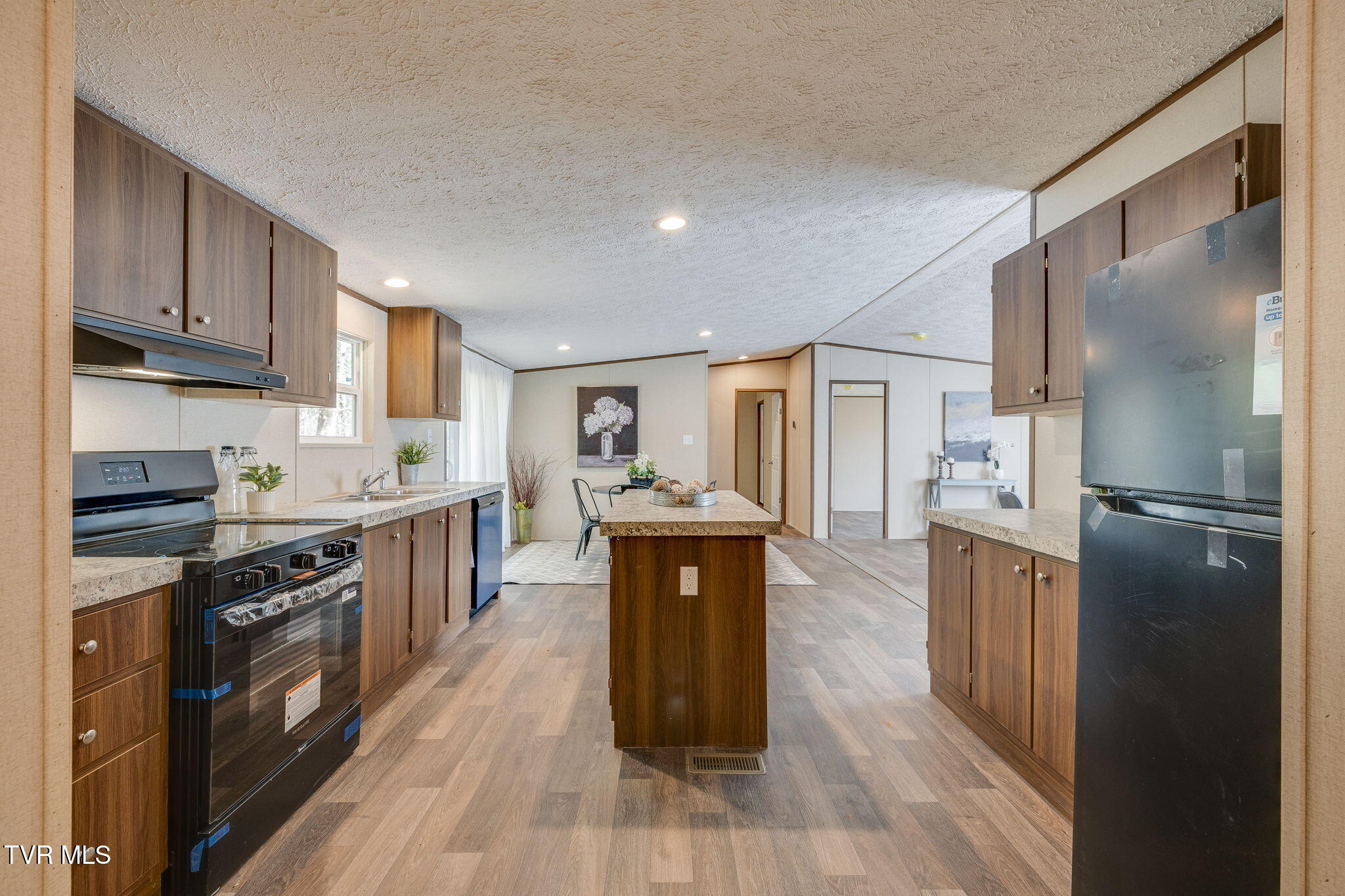 325 Laws Road Greeneville, TN 37743 - Photo 13 of 31 013