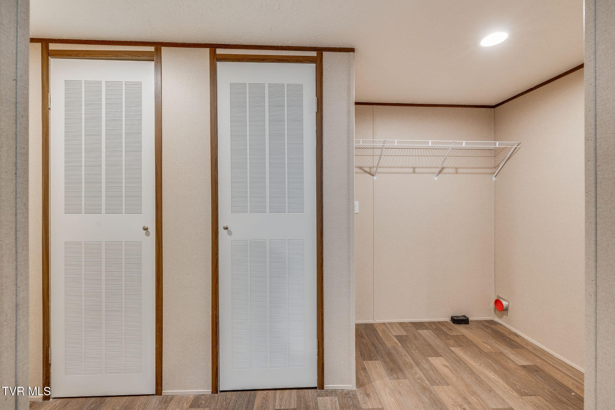 325 Laws Road Greeneville, TN 37743 - Photo 16 of 31 016