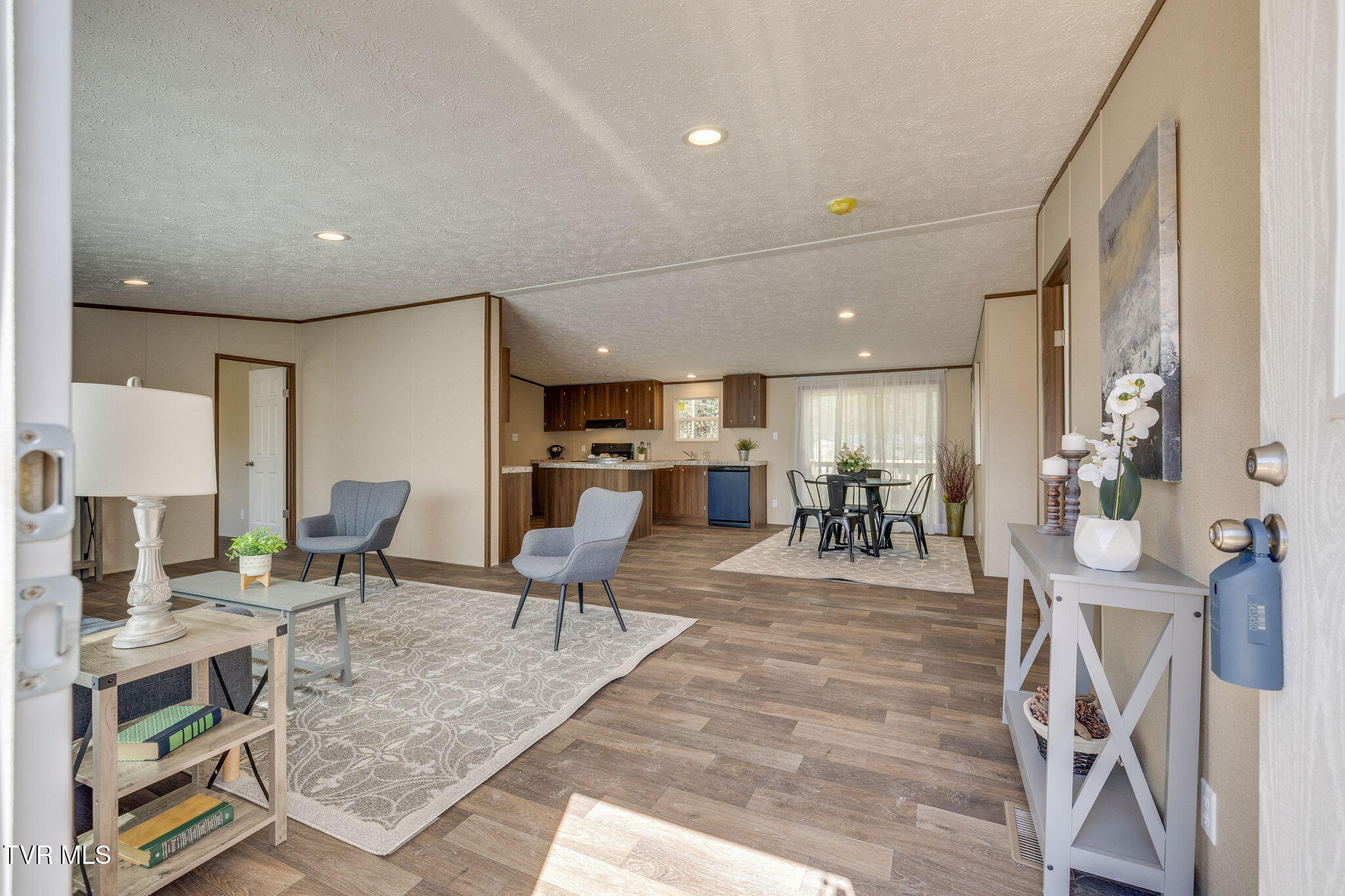 325 Laws Road Greeneville, TN 37743 - Photo 4 of 31 004