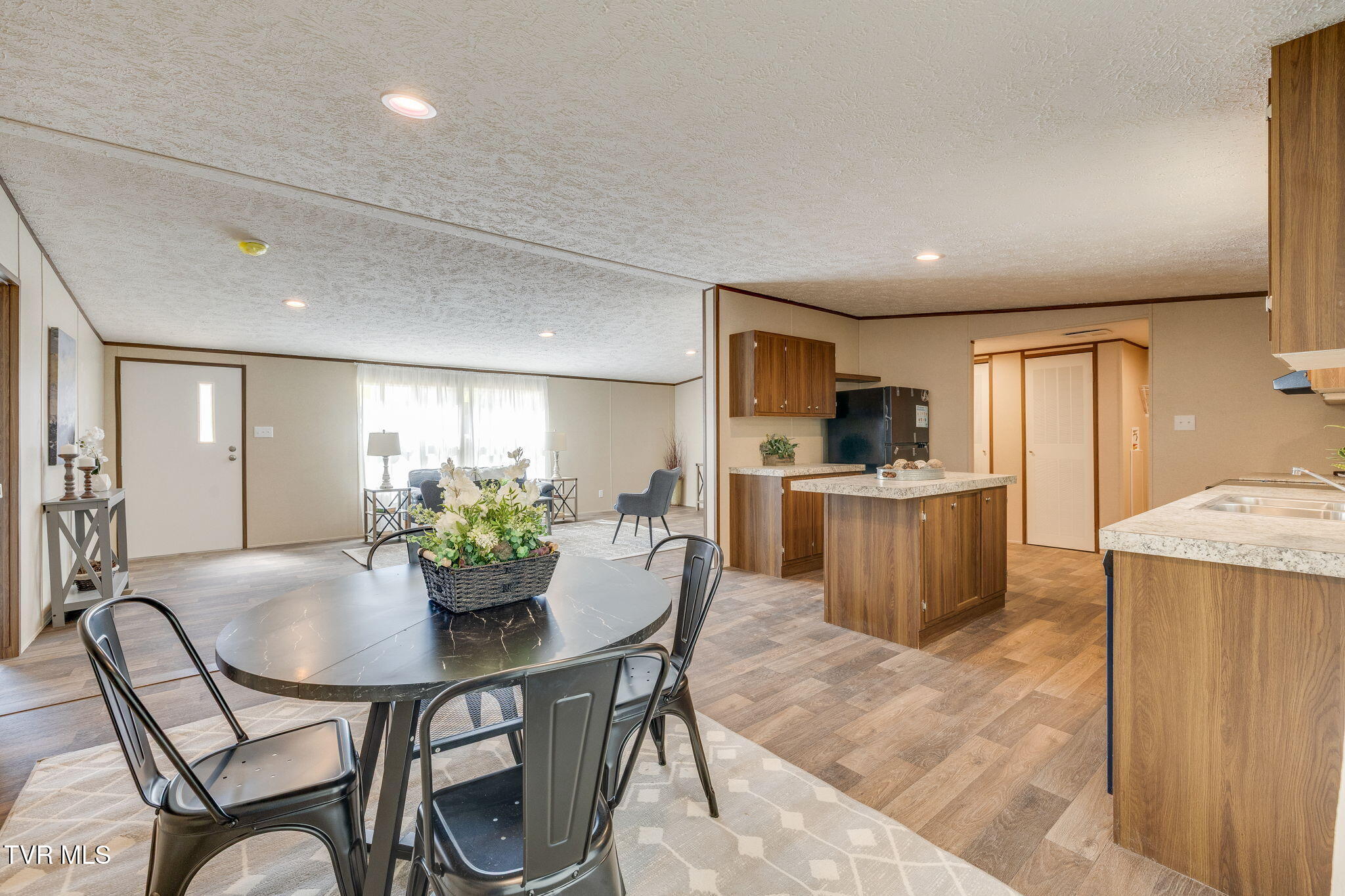 325 Laws Road Greeneville, TN 37743 - Photo 10 of 31 010