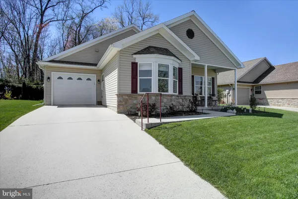 $210,000 | 25 Colonial Court, Shippensburg, PA 17257