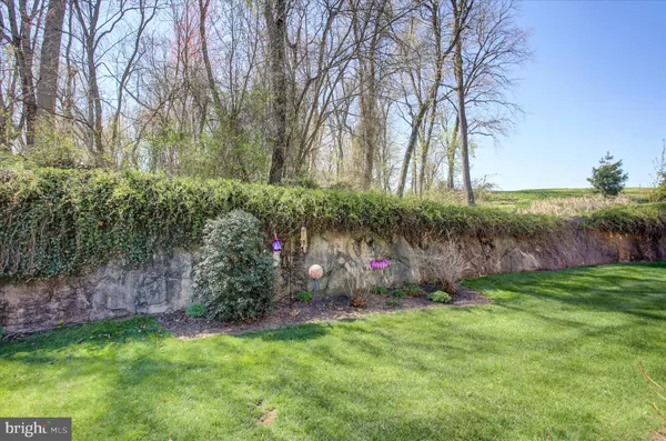$210,000 | 25 Colonial Court, Shippensburg, PA 17257