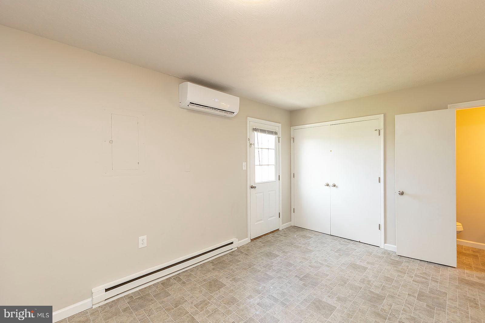174 Double Church Road Stephens City, VA 22655 - Photo 12 of 29 a view of an empty room
