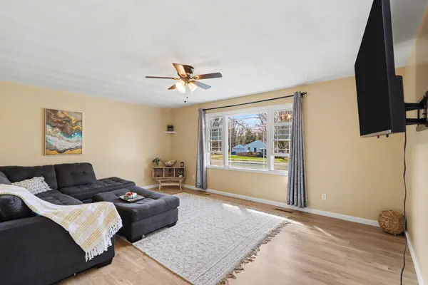 $280,000 | 1409 Bacon Avenue, Portage, MI 49002