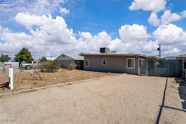 $1,150 | 708 North 10th Street, Las Vegas, NV 89101