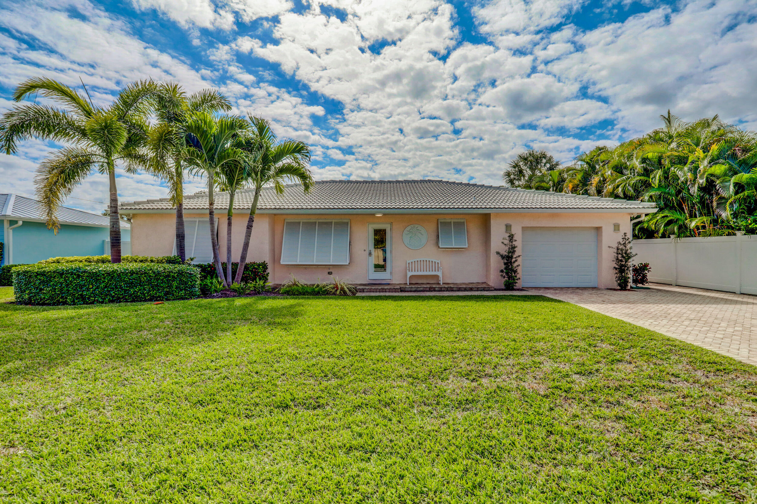 1118 Surf Road Riviera Beach, FL 33404 - Photo 3 of 44 01_320a8191_4_5_6_7