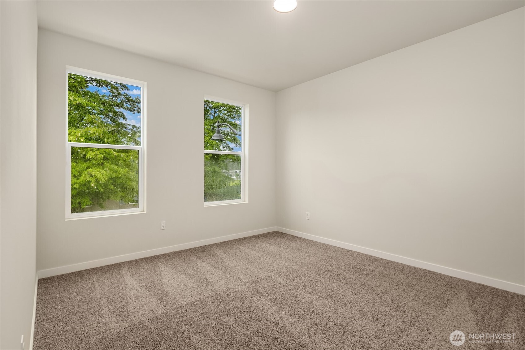 31840 Myrtle Street Carnation, WA 98014 - Photo 15 of 22 an empty room with windows