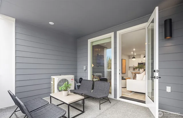 $733,021 | 31840 Myrtle Street, Carnation, WA 98014