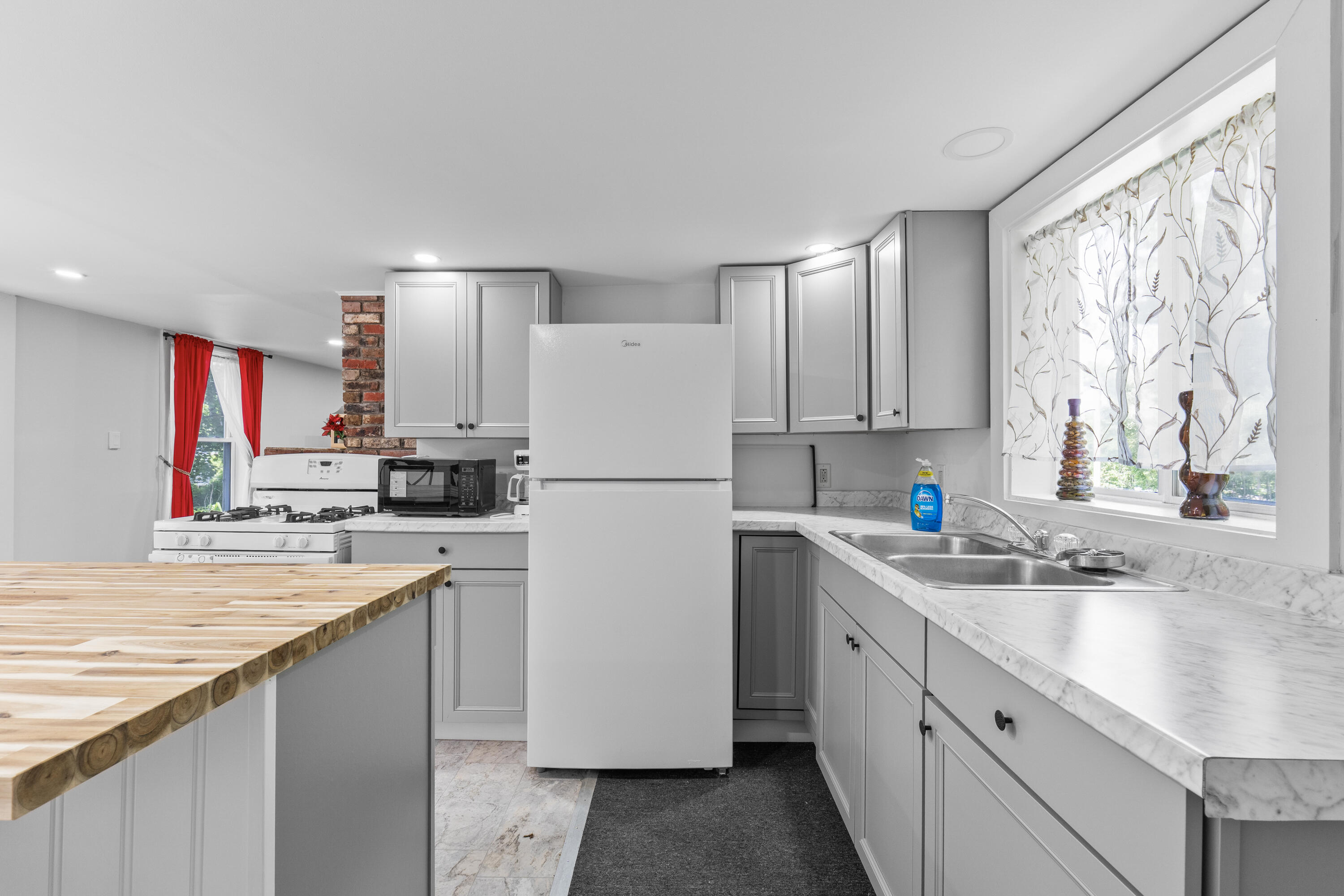 130 Water Street Randolph, ME 04346 - Photo 11 of 88 130 Water St_110