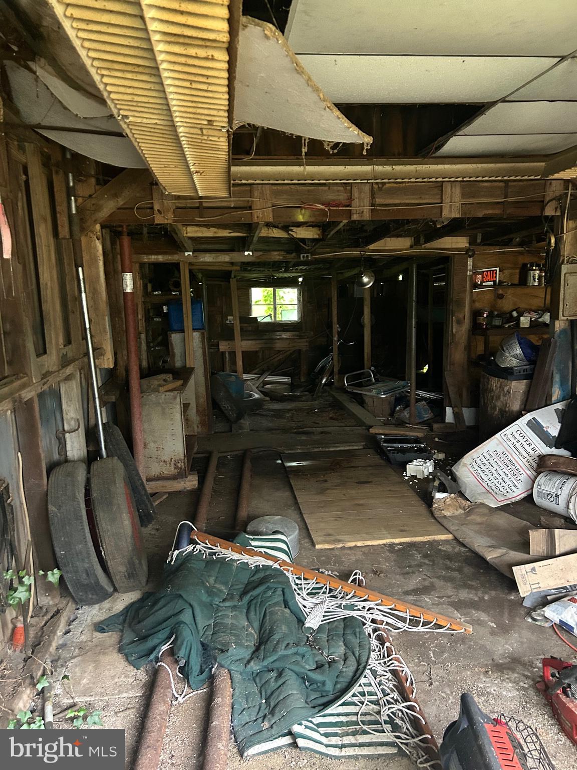 912 Main Street Port Norris, NJ 08349 - Photo 13 of 18 a view of gym room with gym equipment