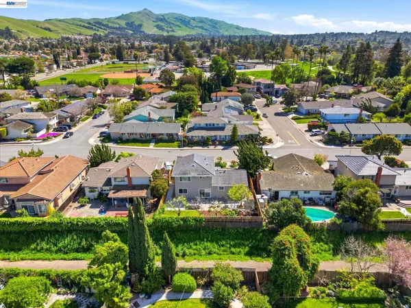 $2,498,888 | 595 Seville Place, Fremont, CA 94539