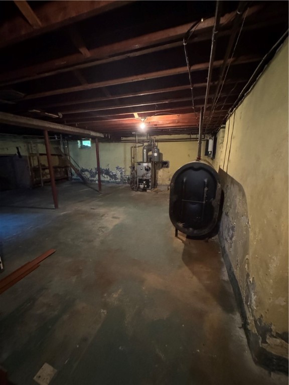 55 Ward Avenue Westerly, RI 02891 - Photo 15 of 21