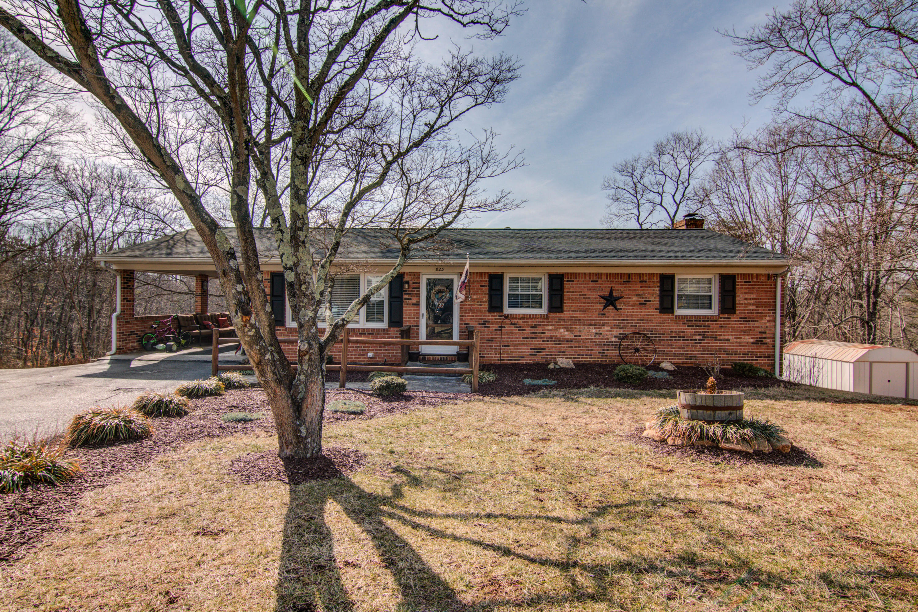 823 Mason Road Vinton, VA 24179 - Photo 32 of 47 IMG_8558_59_60_61_62