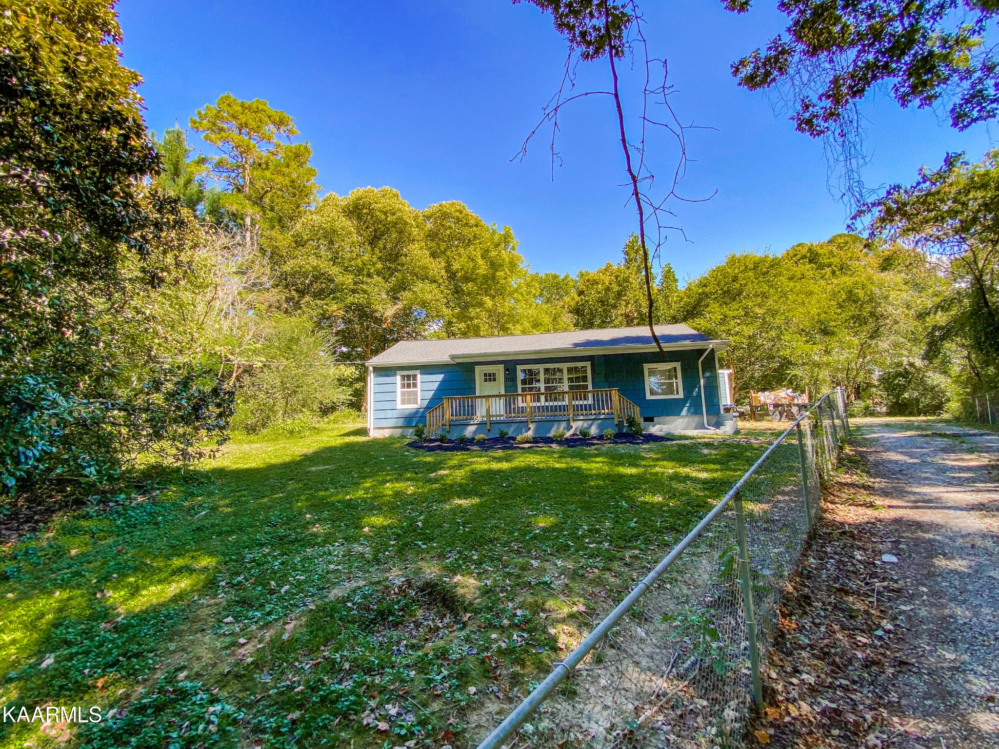 3124 Dewine Road Knoxville, TN 37921 - Photo 4 of 42 Gallery Image 4