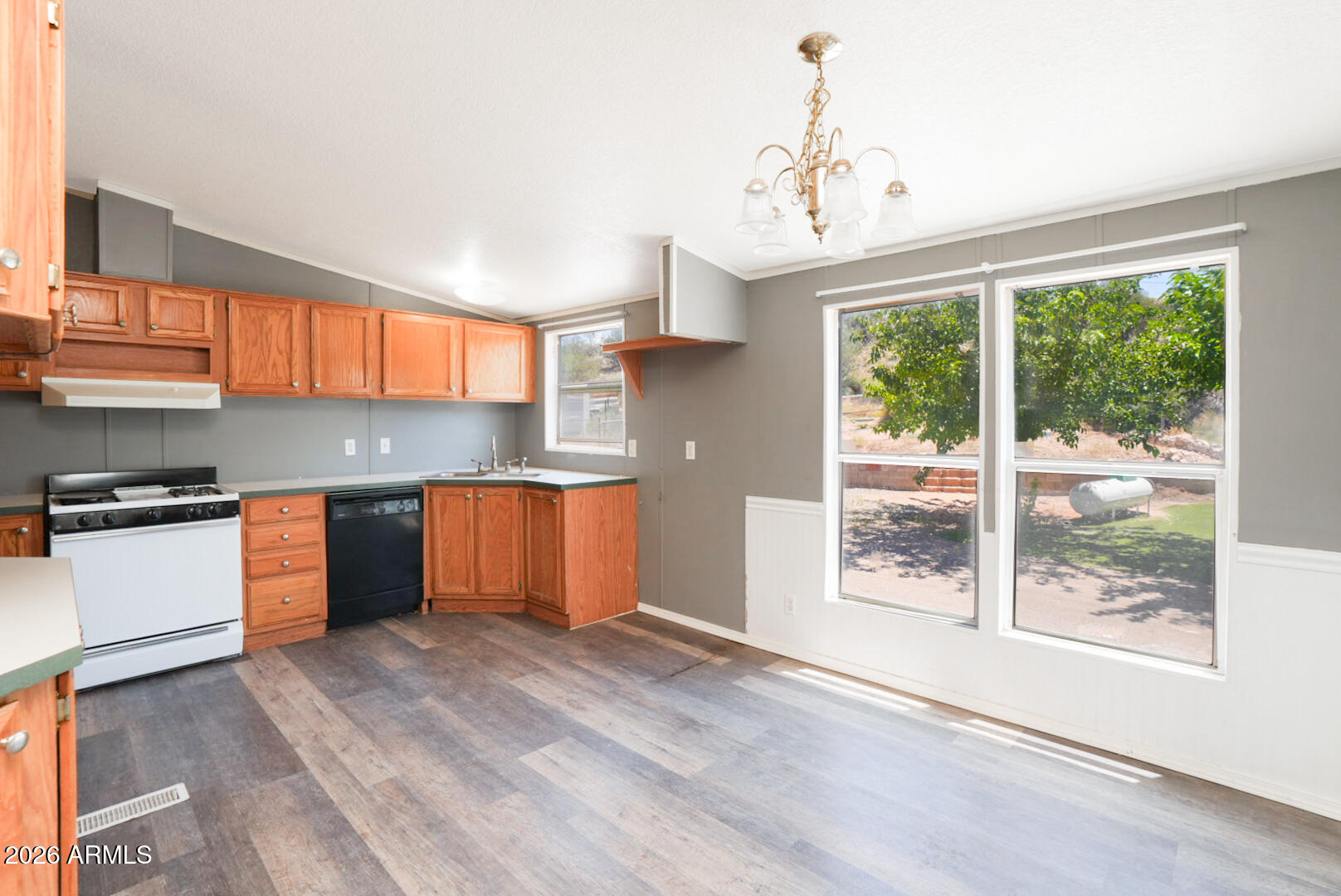 5943 North Bordeaux Road Rimrock, AZ 86335 - Photo 14 of 45 DSC06059-Edit