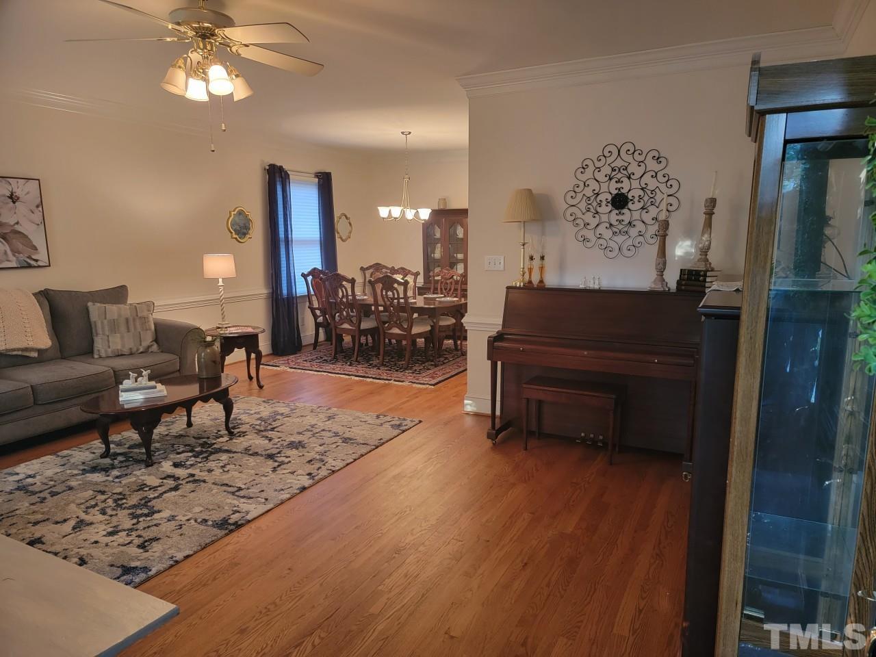 1502 Edgevale Road Durham, NC 27701 - Photo 5 of 23 Gallery Image 5