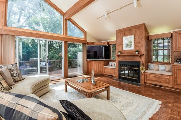 14 Churchill Road Marblehead, MA 01945 - Photo 1 of 26