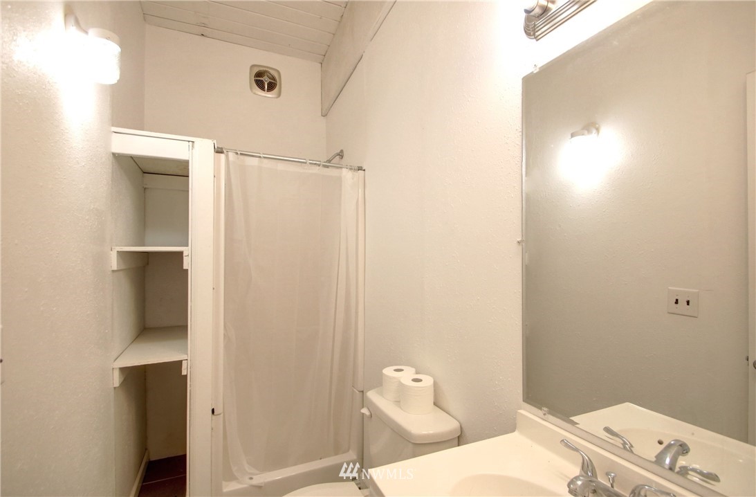 14089 Avon Allen Road Mount Vernon, WA 98273 - Photo 19 of 37 Gallery Image 19