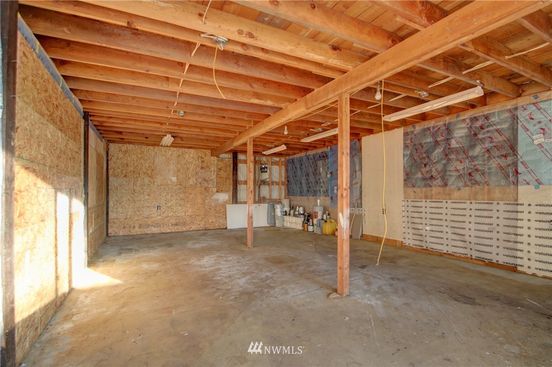 14089 Avon Allen Road Mount Vernon, WA 98273 - Photo 29 of 37 Gallery Image 29