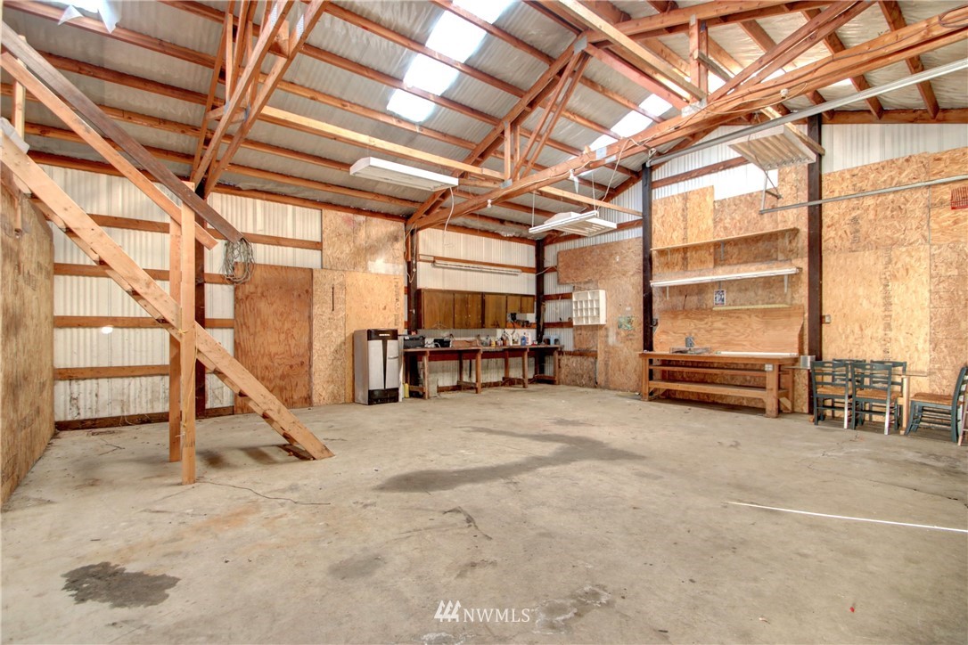 14089 Avon Allen Road Mount Vernon, WA 98273 - Photo 33 of 37 Gallery Image 33