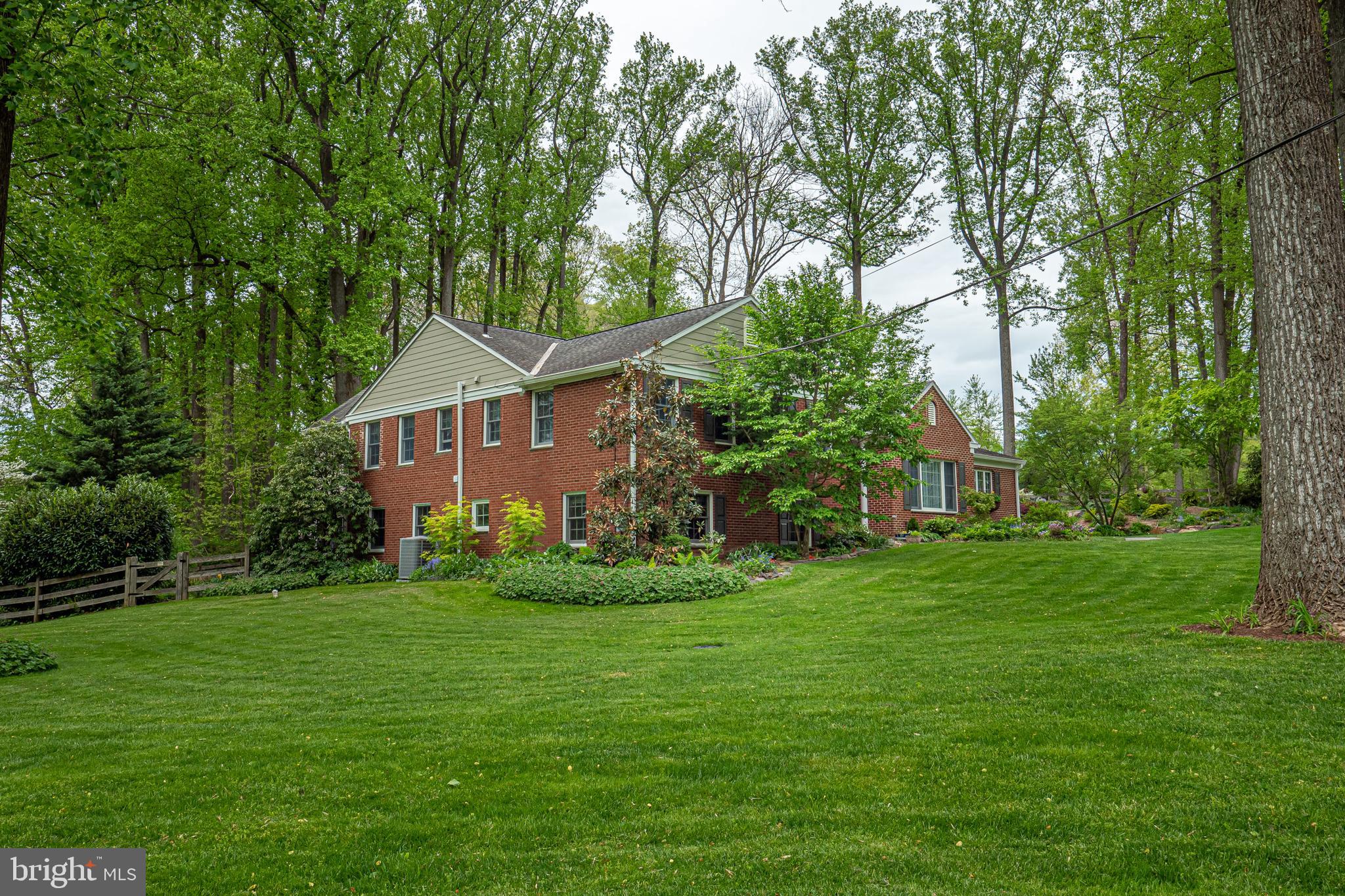 2104 Fox Creek Road Berwyn, PA 19312 - Photo 4 of 97 Gallery Image 4