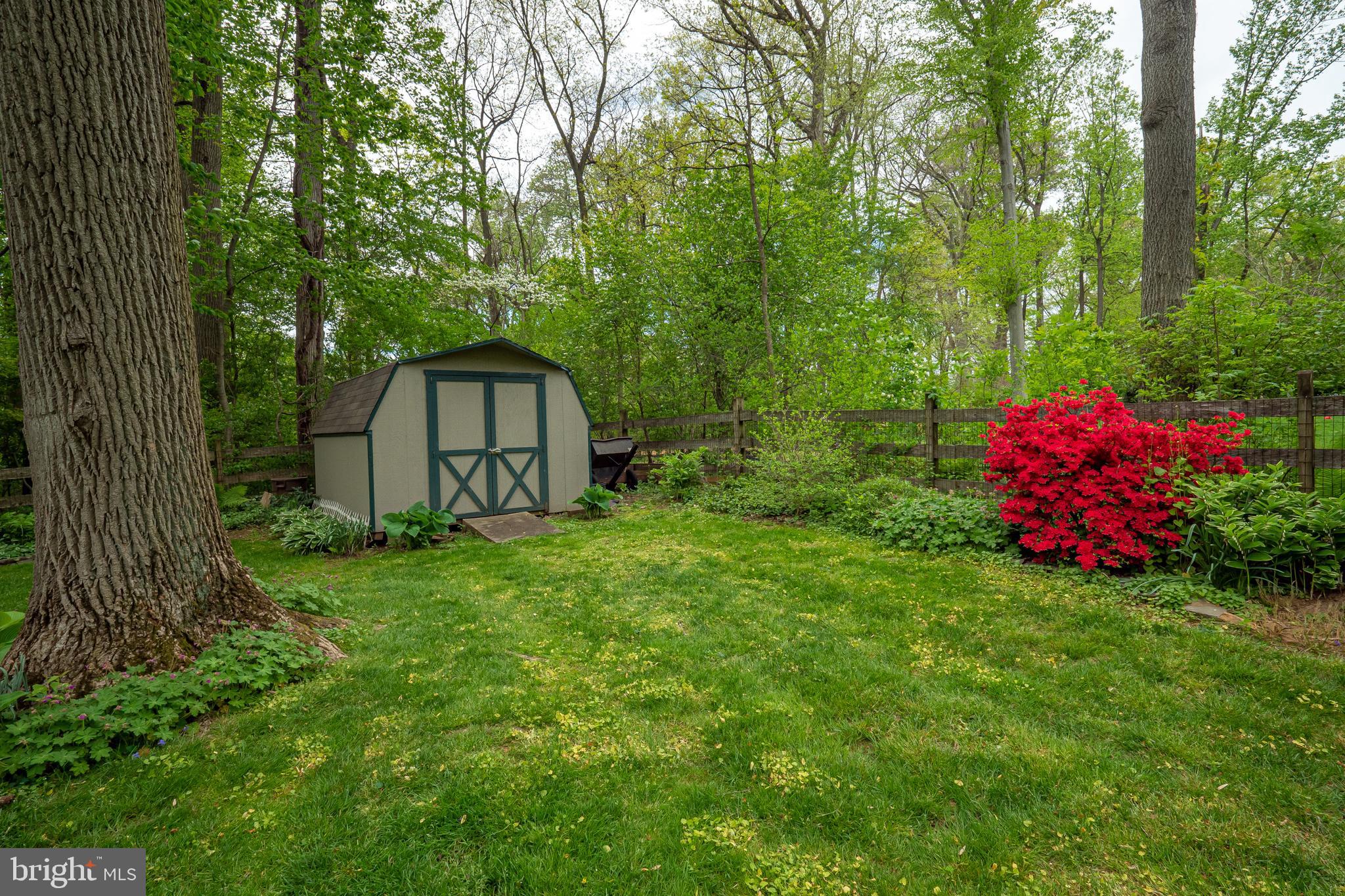 2104 Fox Creek Road Berwyn, PA 19312 - Photo 88 of 97 Rear shed