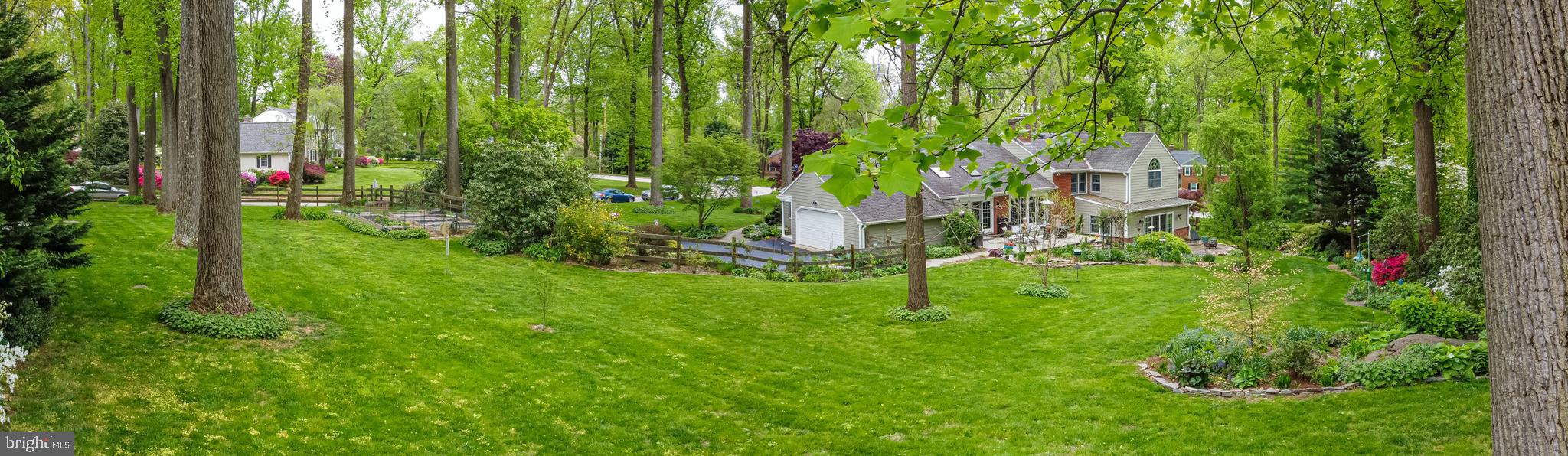 2104 Fox Creek Road Berwyn, PA 19312 - Photo 9 of 97 Spacious rear yard area