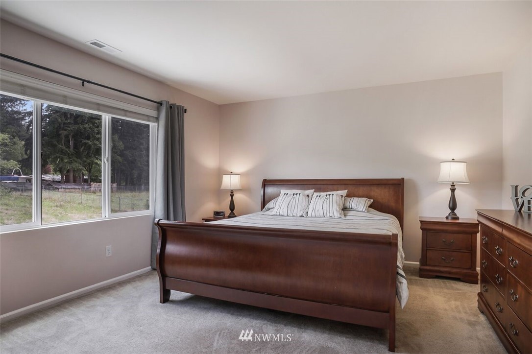 4206 167th Place Southeast Bothell, WA 98012 - Photo 15 of 25