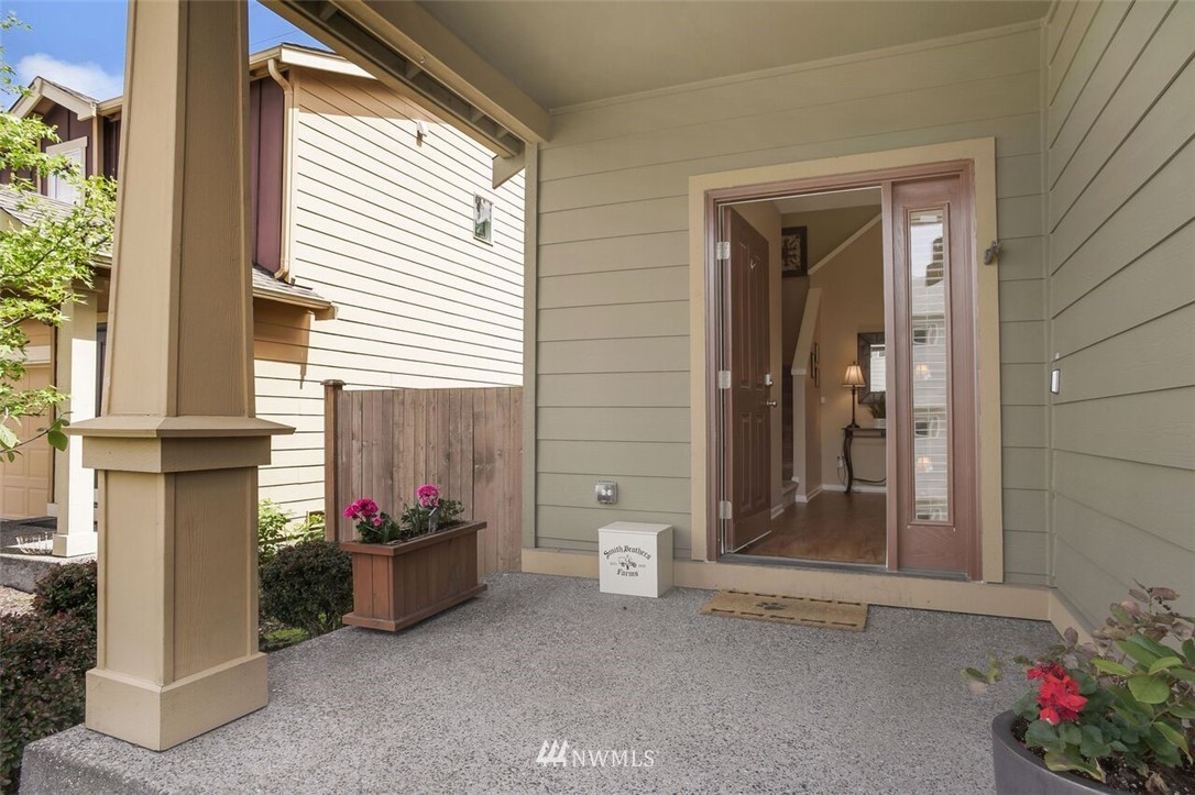 4206 167th Place Southeast Bothell, WA 98012 - Photo 3 of 25