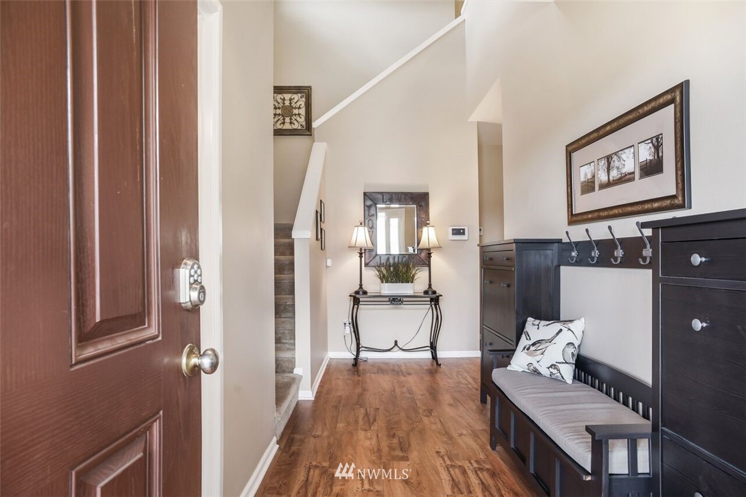 4206 167th Place Southeast Bothell, WA 98012 - Photo 4 of 25