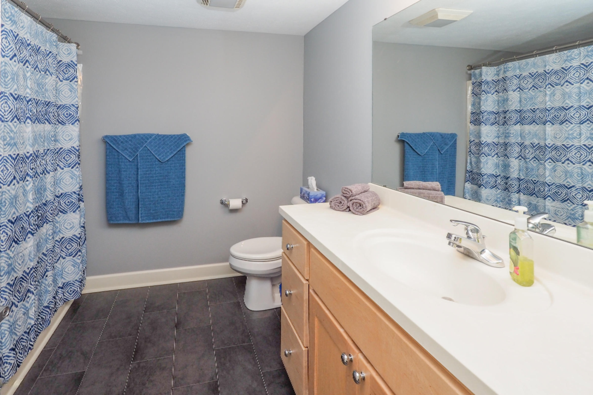 222 Round Hill Road Kalamazoo, MI 49009 - Photo 19 of 25 222 Round Hill Rd-118